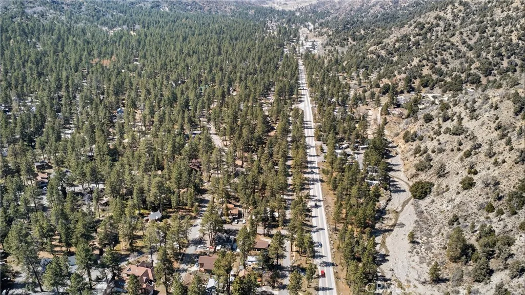 Additional image 39 of 5806 Victorville St, Wrightwood, CA 92397