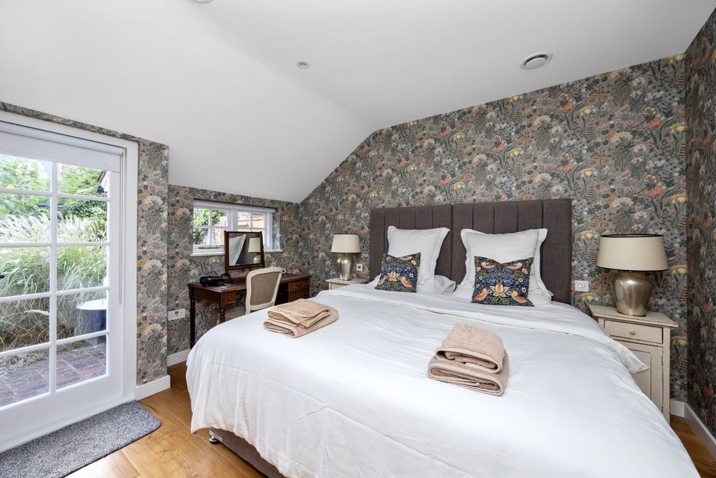 Additional image 29 of 8 bed semi-detached house for saleThe Green, Rottingdean, Brighton, East Sussex BN2