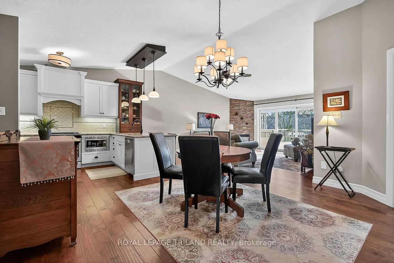 Additional image 3 of 1241 Beaverbrook Avenue 79