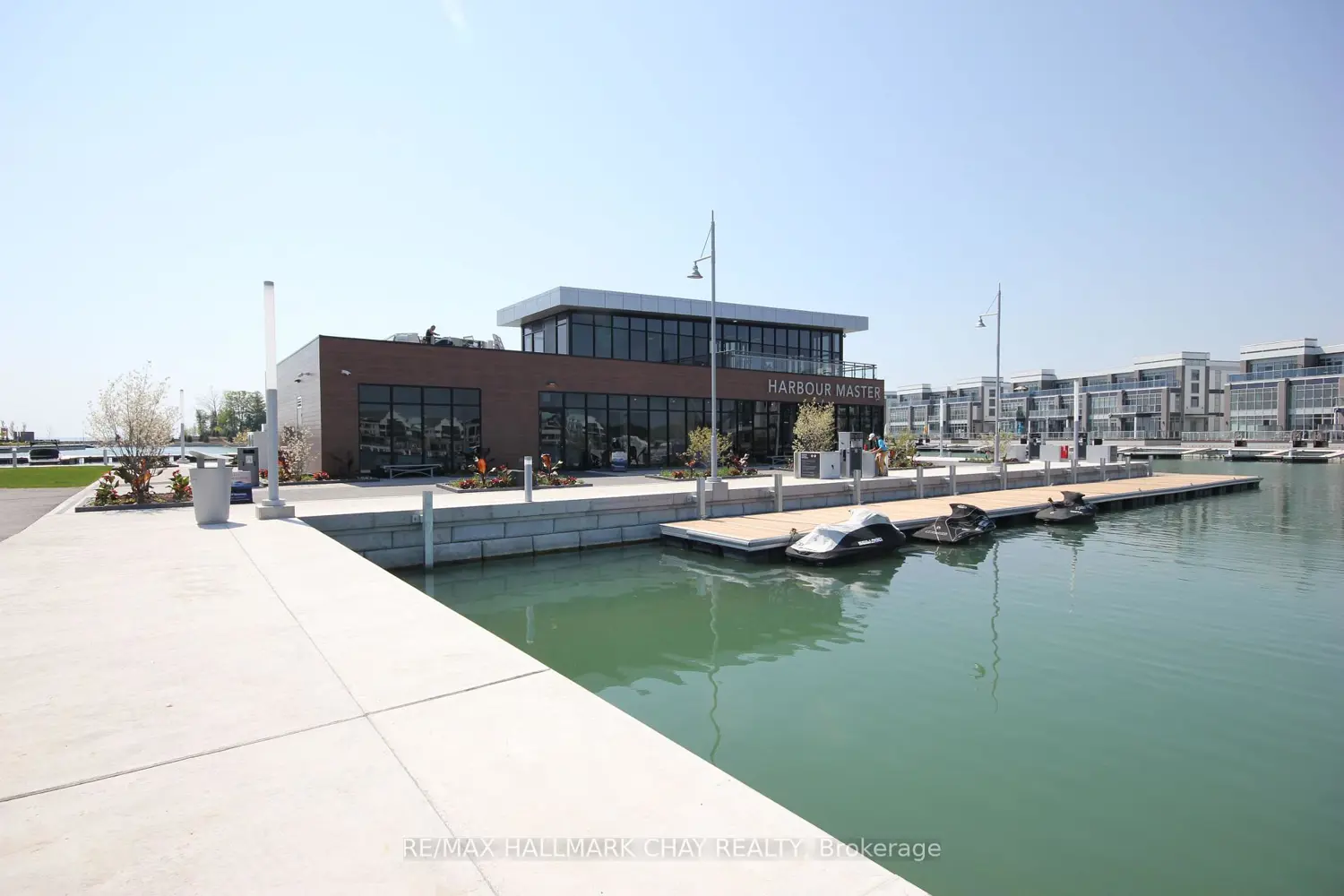 Additional image 10 of 275 Broward Way 60