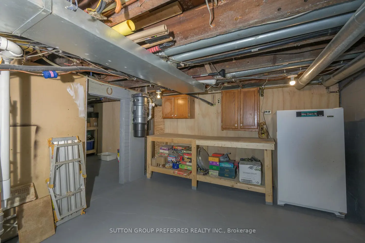 Additional image 18 of 447 Woodman Avenue