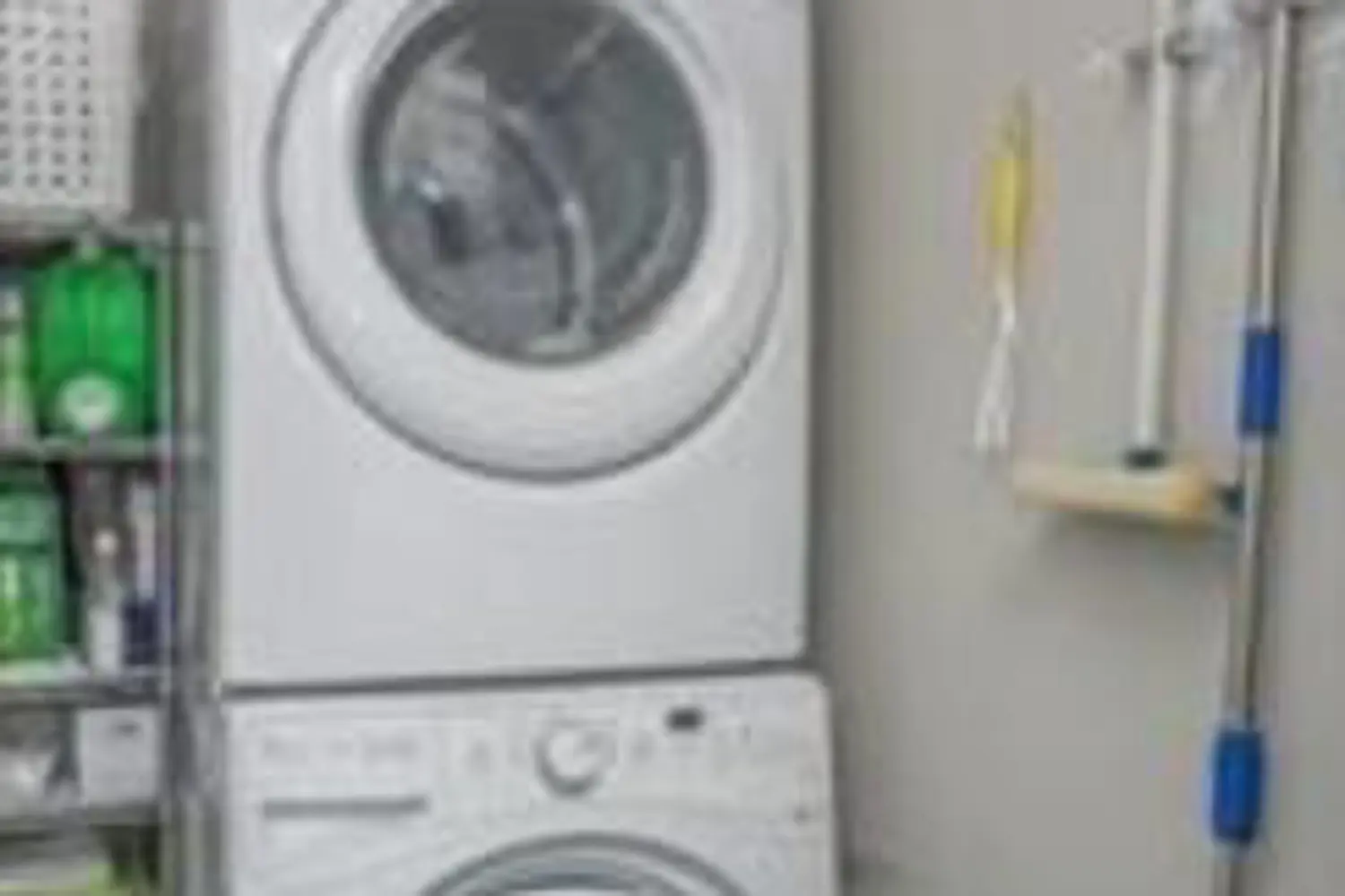 Additional image 14 of 240 Villagewalk Boulevard 813