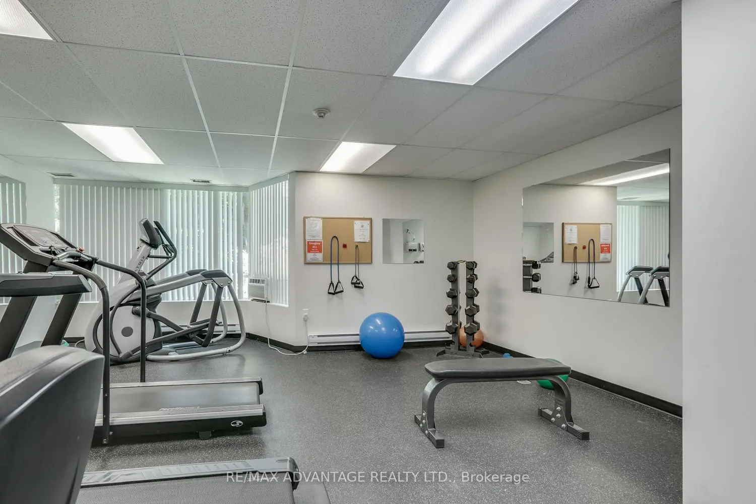 Additional image 19 of 521 Riverside Drive 105