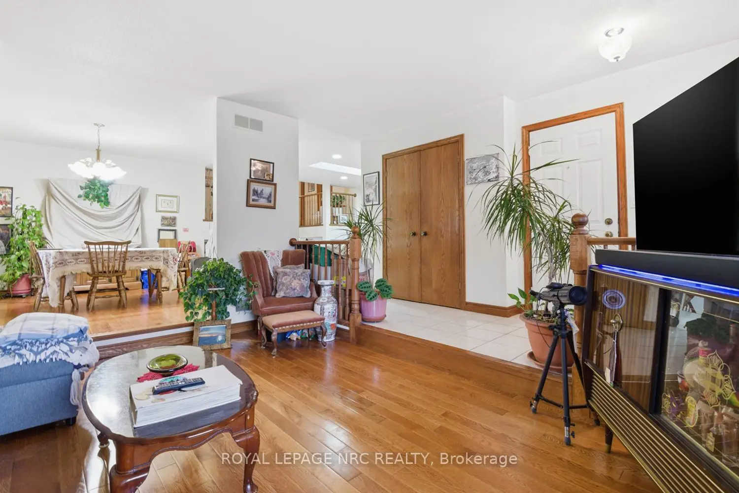 3 Borden Avenue photo 5
