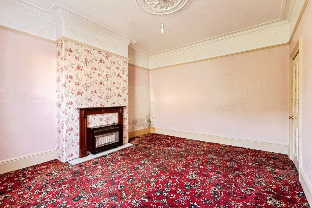 Additional image 6 of 4 bed detached house for saleCollege Grove, Wakefield, West Yorkshire WF1