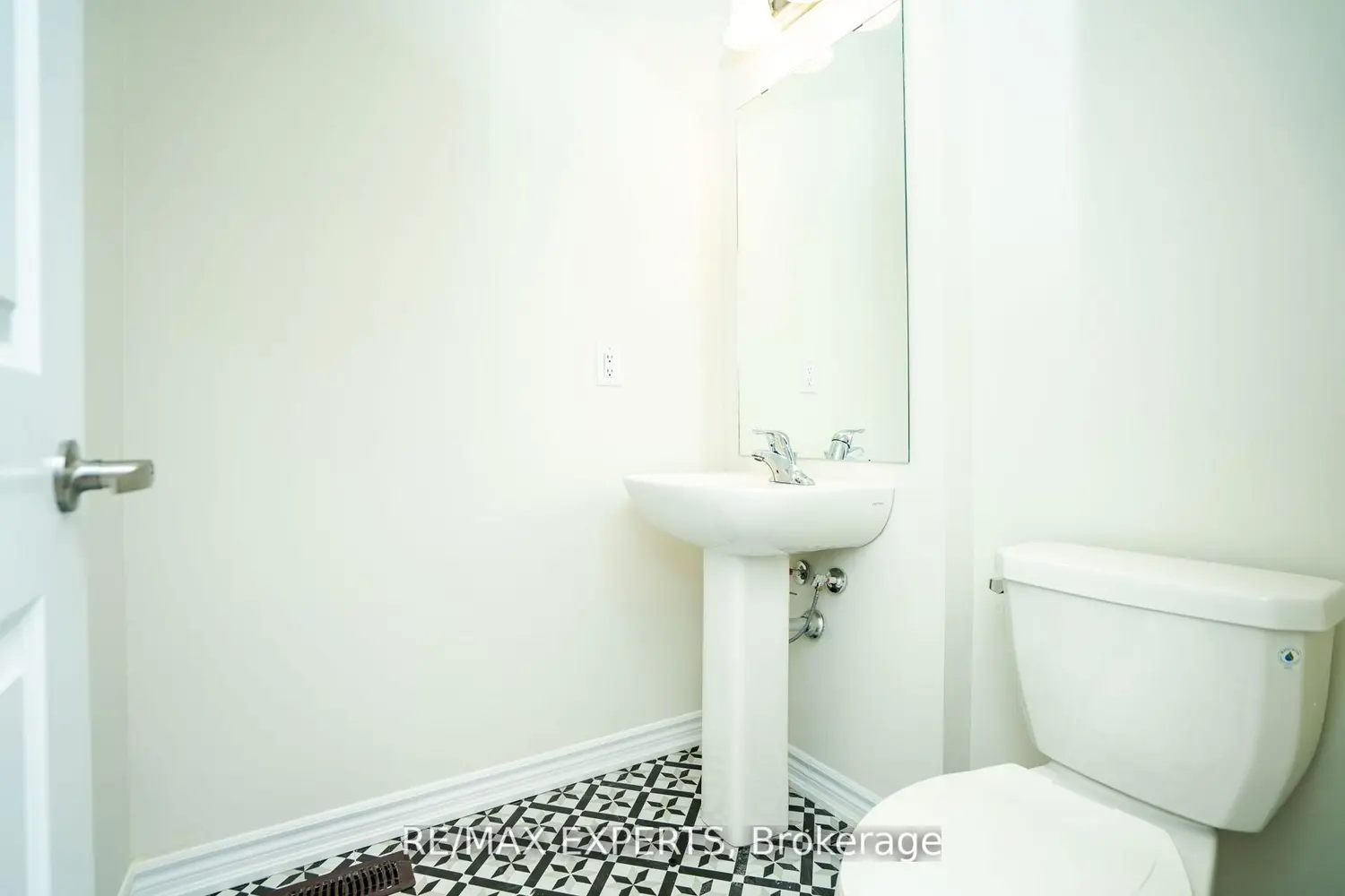 Additional image 7 of 1455 National Common Crescent