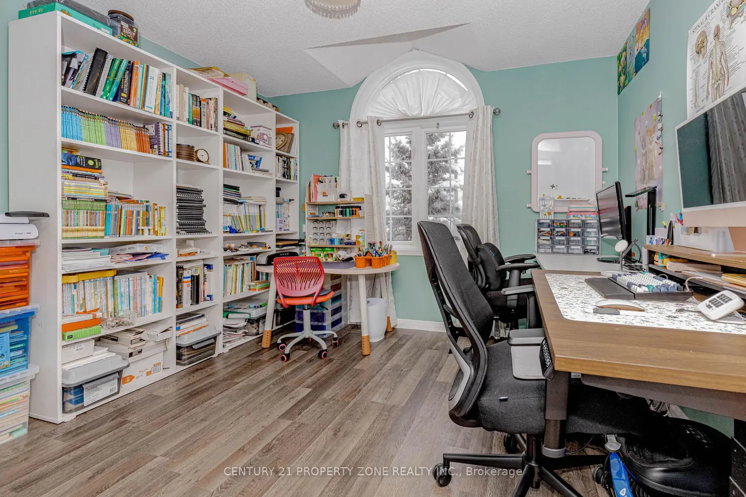 Additional image 16 of 13 White Elm Road