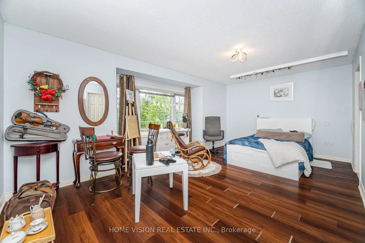 Additional image 10 of 14 Wintergarden Road