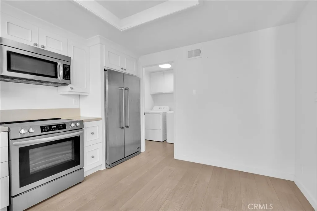 Additional image 48 of 94 Smokestone, Irvine, CA 92614