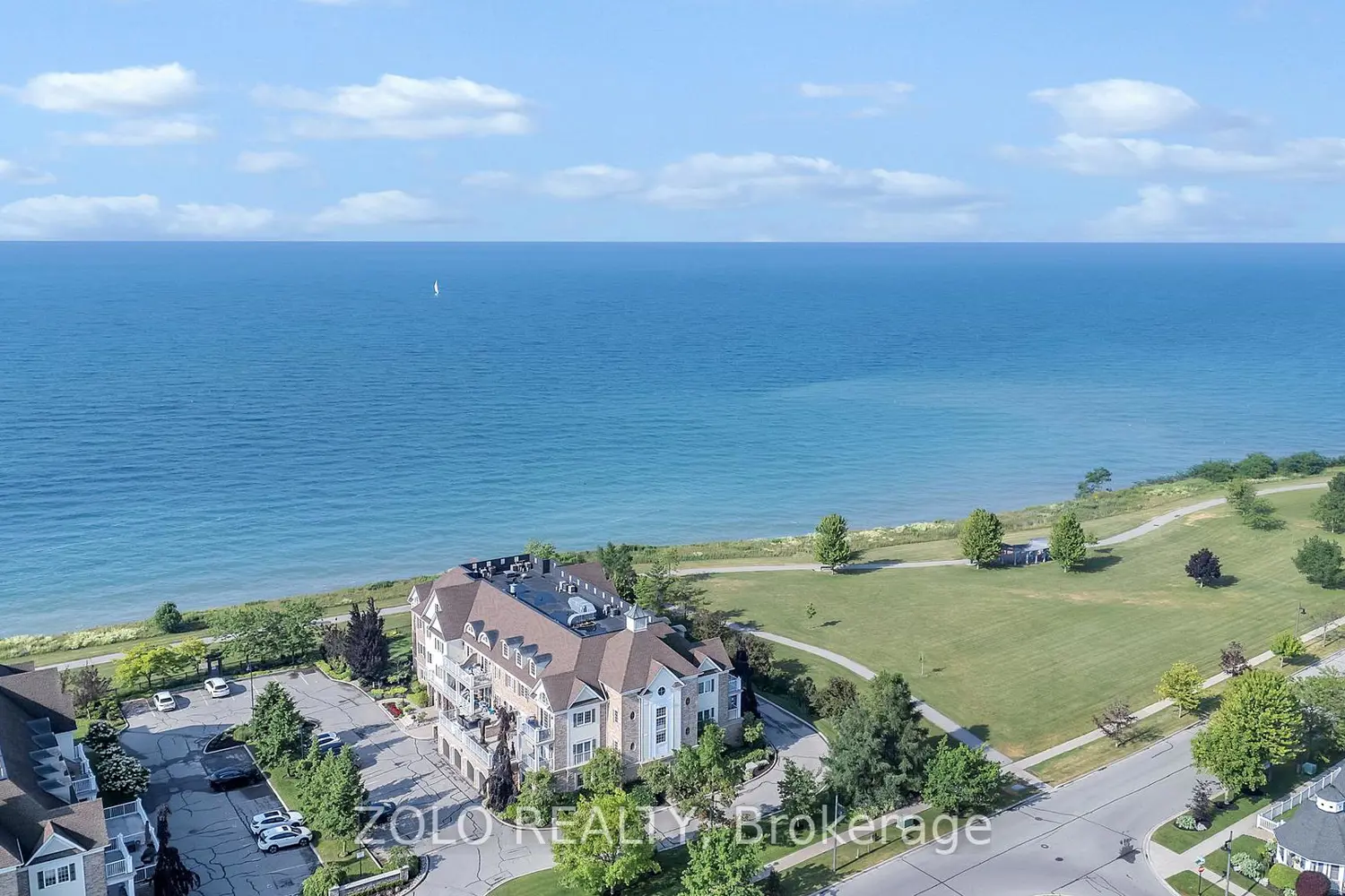 Additional image 2 of 395 Lakebreeze Drive 301