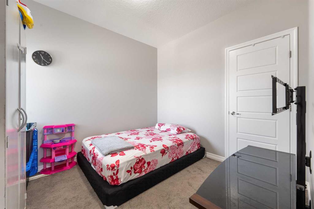 Additional image 5 of 310 Red Sky Terrace NE, Calgary, AB, T3N 1N1