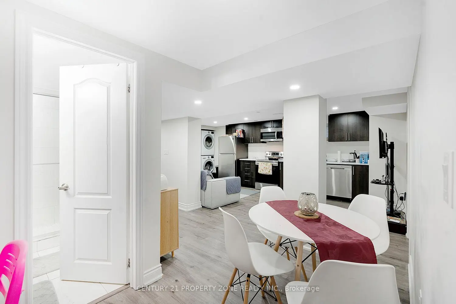 Additional image 15 of 64 Florence Drive