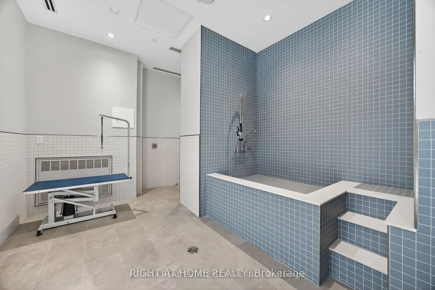 Additional image 18 of 333 Sunseeker Avenue 242