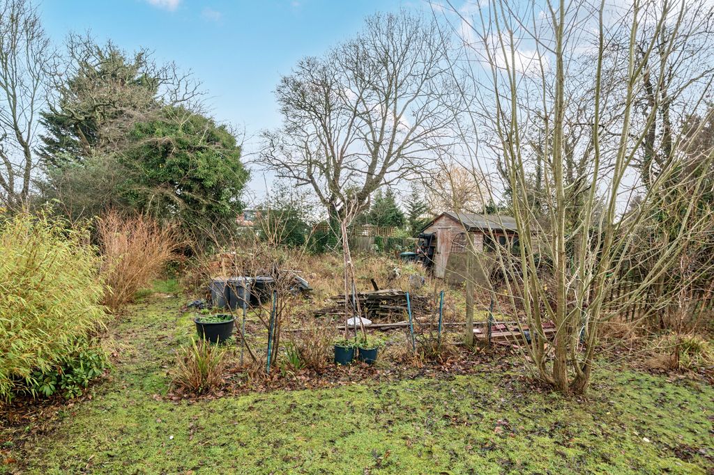 Additional image 9 of 8 bed detached house for saleLyonsdown Avenue, New Barnet EN5