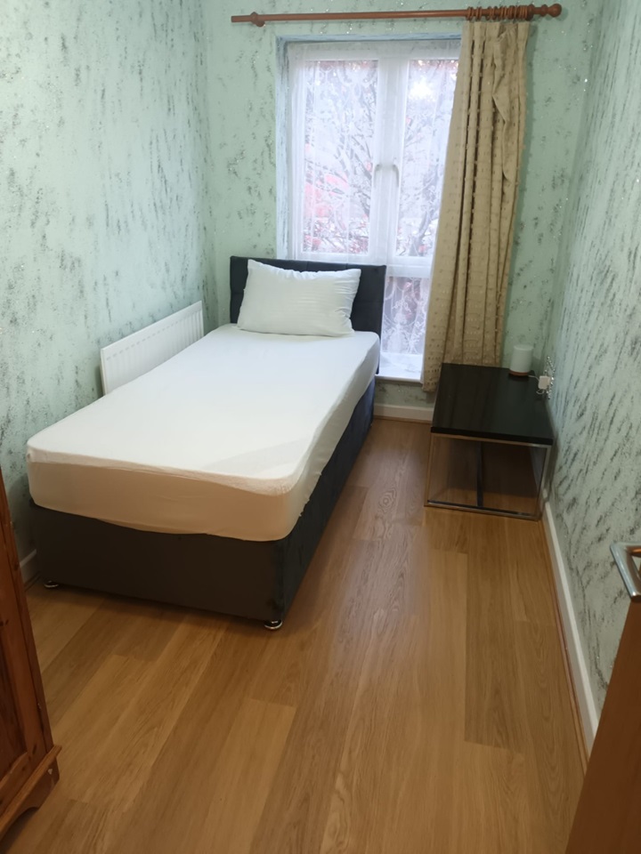 Additional image 6 of Room in a Shared Flat, Tudor Way, LS11, N1 7GU