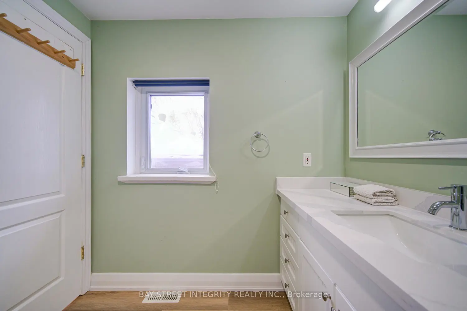 Additional image 11 of 409 River Side Drive