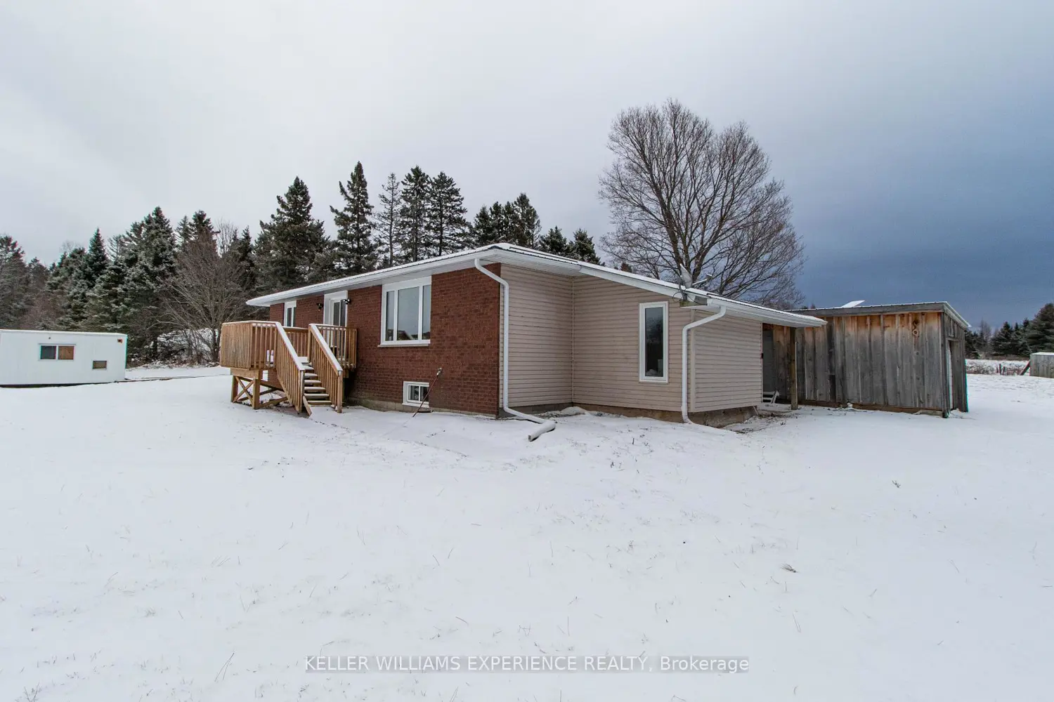 Additional image 12 of 744 Trunk Road