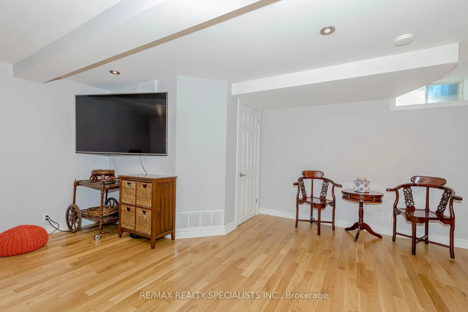 Additional image 15 of 8136 Coventry Road 66