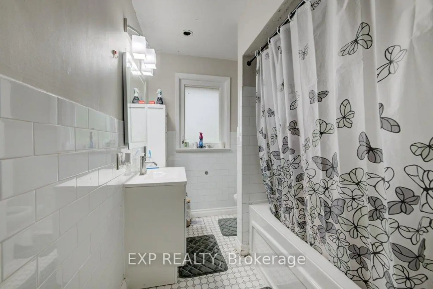 Additional image 8 of 1361 Stanbury Road