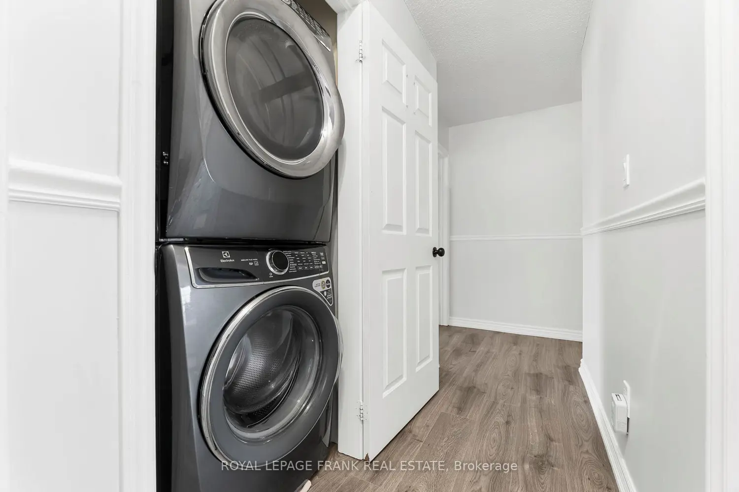 Additional image 14 of 1665 Nash Road E12