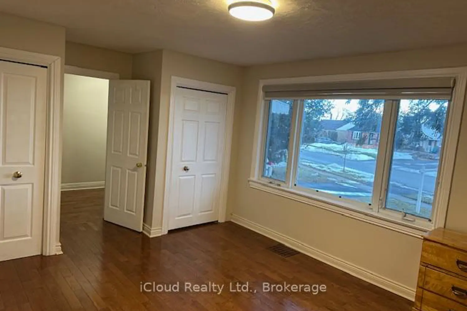 Additional image 3 of 38 Kawartha Avenue