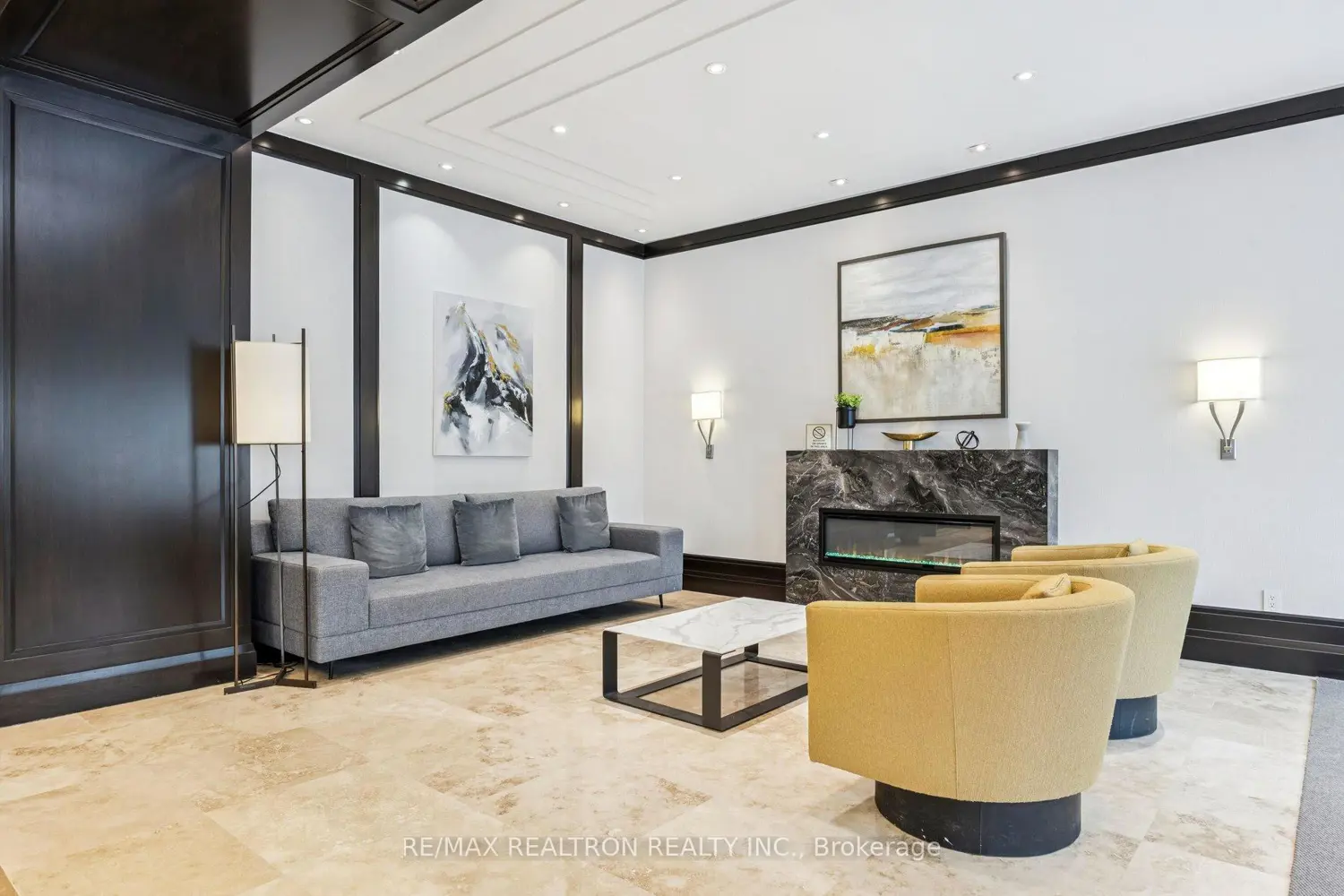 88 Promenade Circle 302 photo 3
