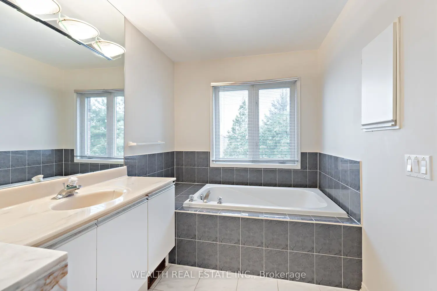 Additional image 14 of 89 Snowdon Circle