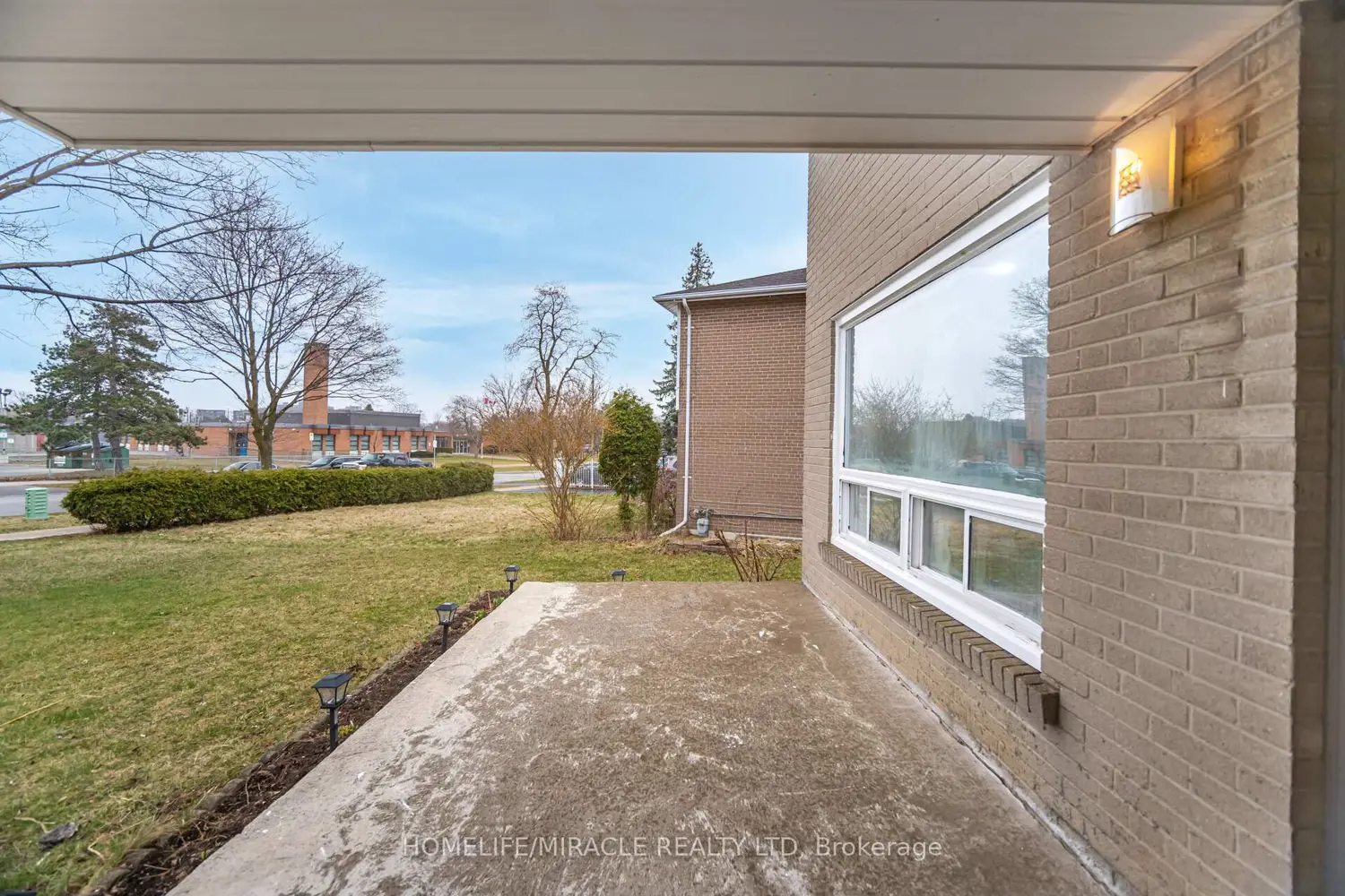 345 Silverstone Drive