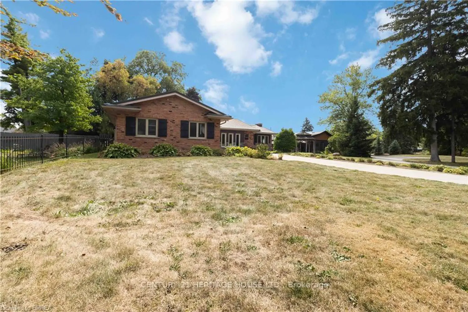 Additional image 15 of 232 Paris Road