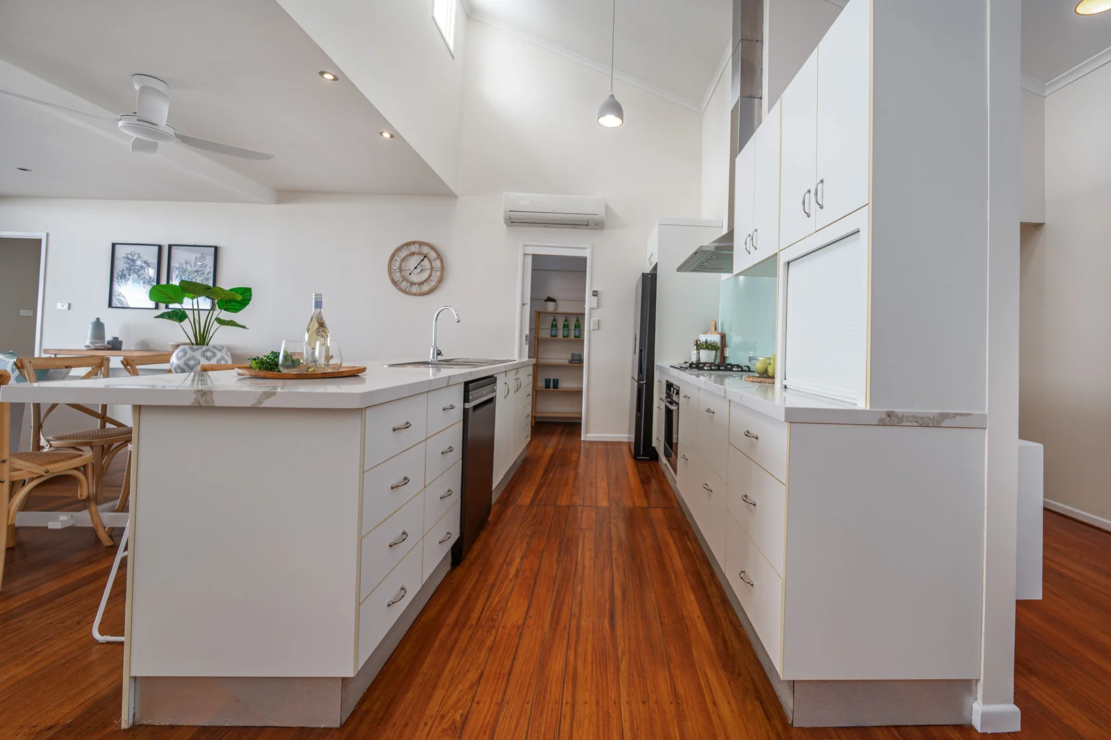 Additional image 5 of 8 Hibiscus Lane, Holloways Beach QLD 4878