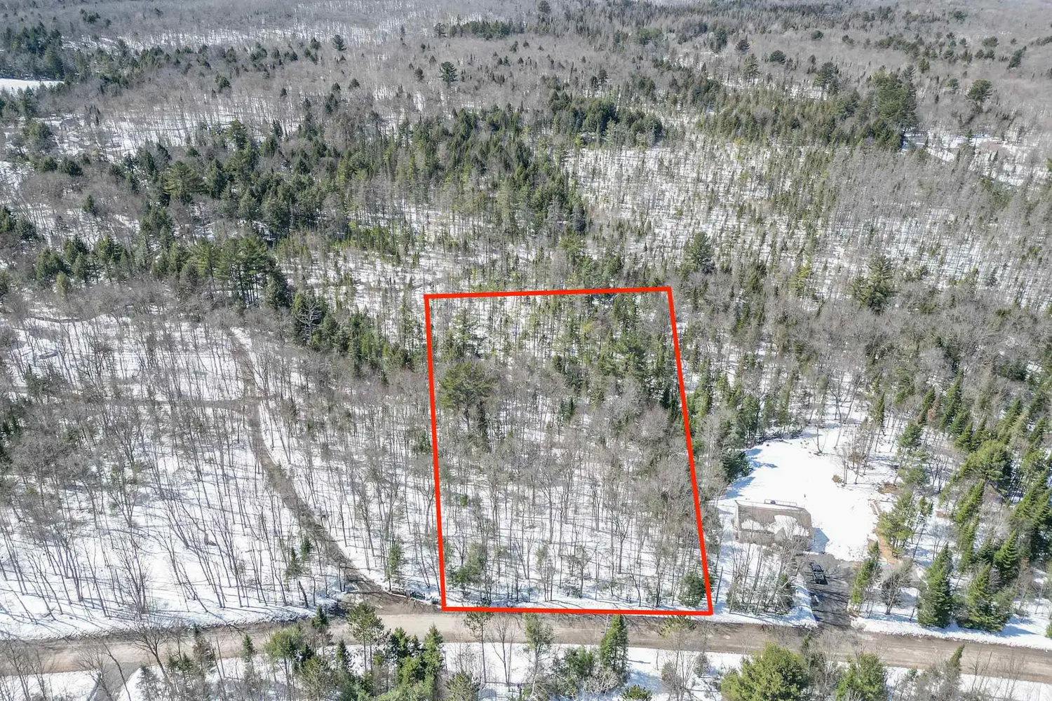 Additional image 9 of 989 North Waseosa Lake Road