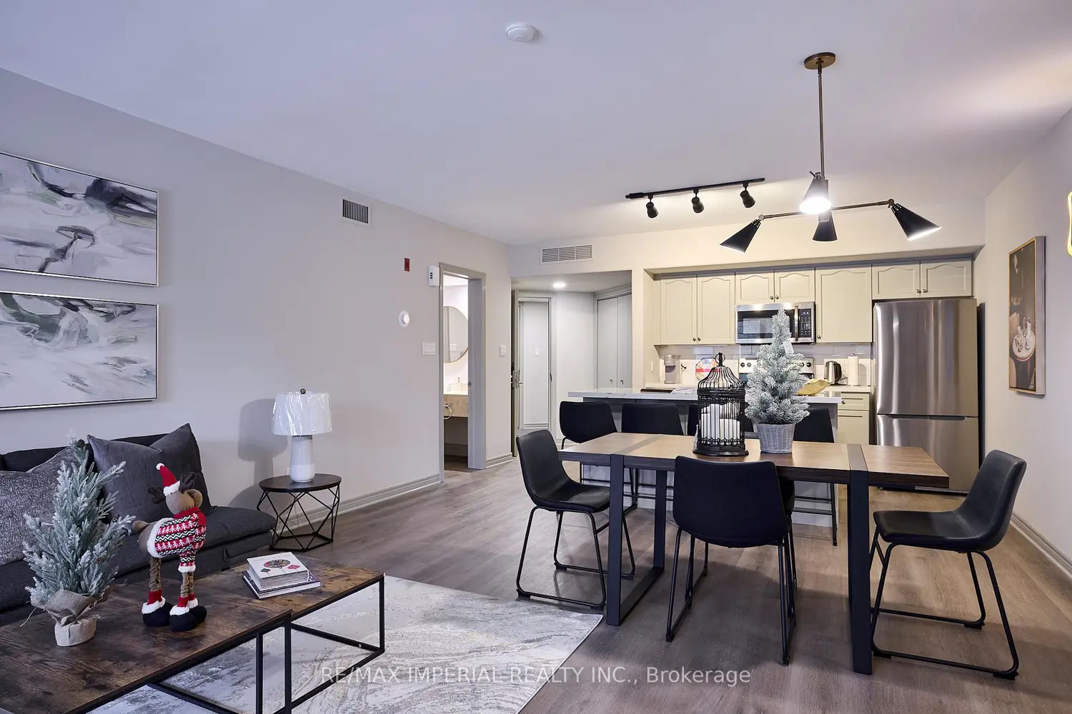 Additional image 2 of 90 Highland Drive 2300