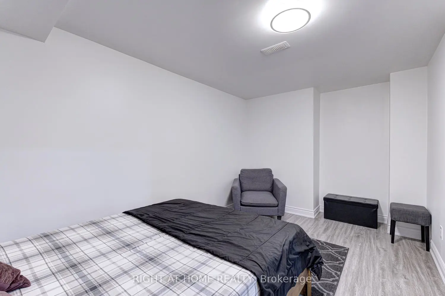 Additional image 19 of 796 Rayner Court