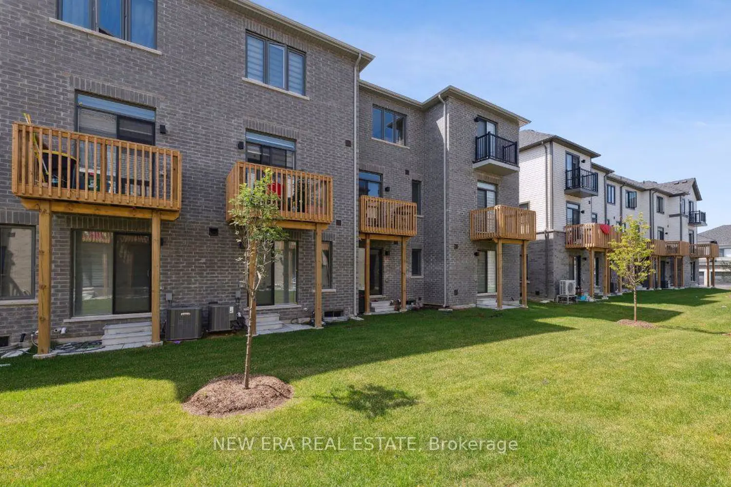 Additional image 20 of 778 Kootenay Path