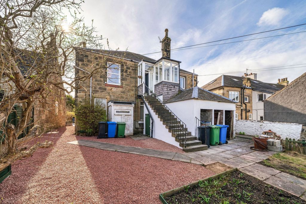 Additional image 43 of 3 bed flat for saleMain Street, East Calder EH53