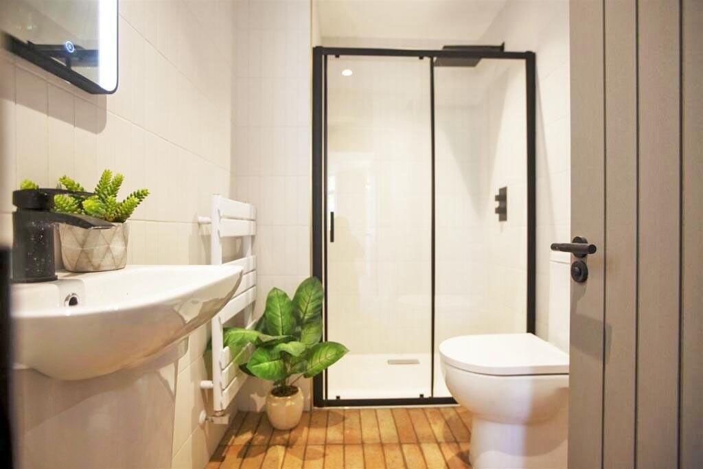 Additional image 5 of 1 Bed Flat, Wilbraham Road, M16, N1 7GU