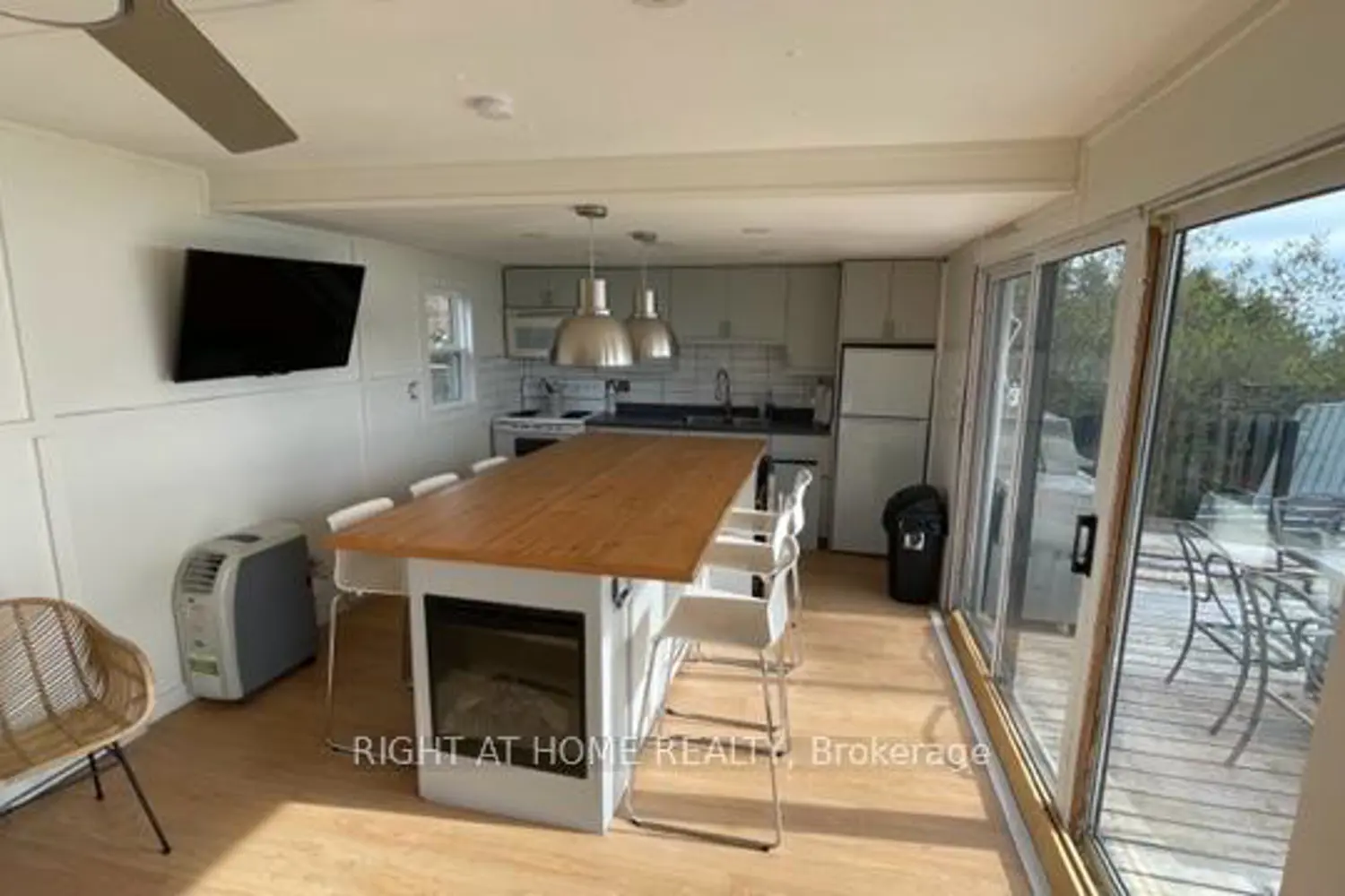 Additional image 11 of 77767 Norma Street