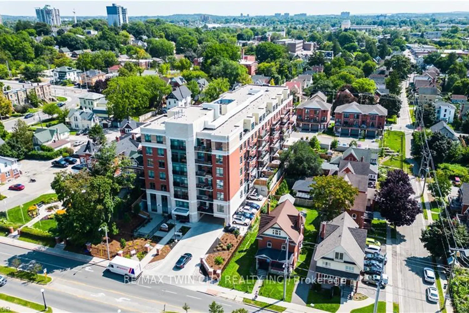 Additional image 18 of 399 Queen Street 317