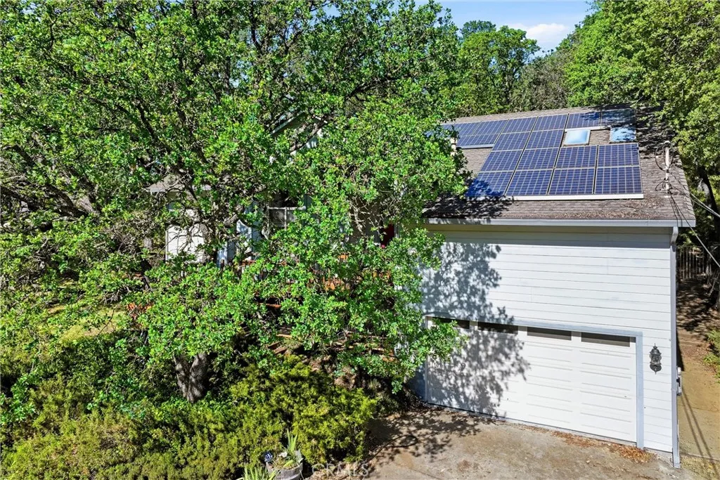 Additional image 6 of 19552 Powder Horn Rd, Hidden Valley Lake, CA 95467