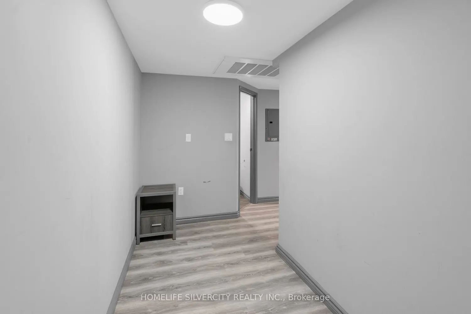 Additional image 4 of 275 Larch Street A405