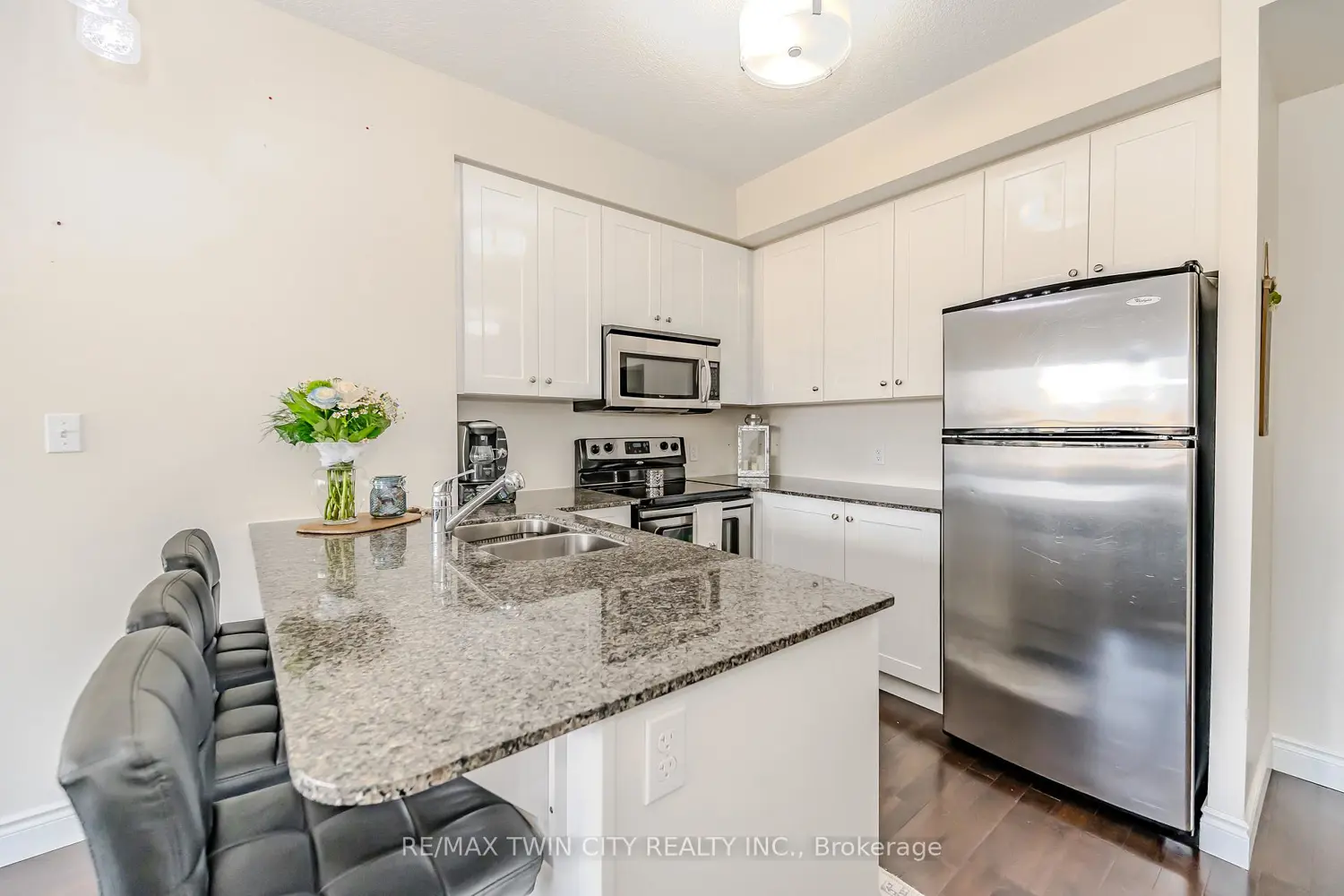 Additional image 6 of 170 Water Street 807