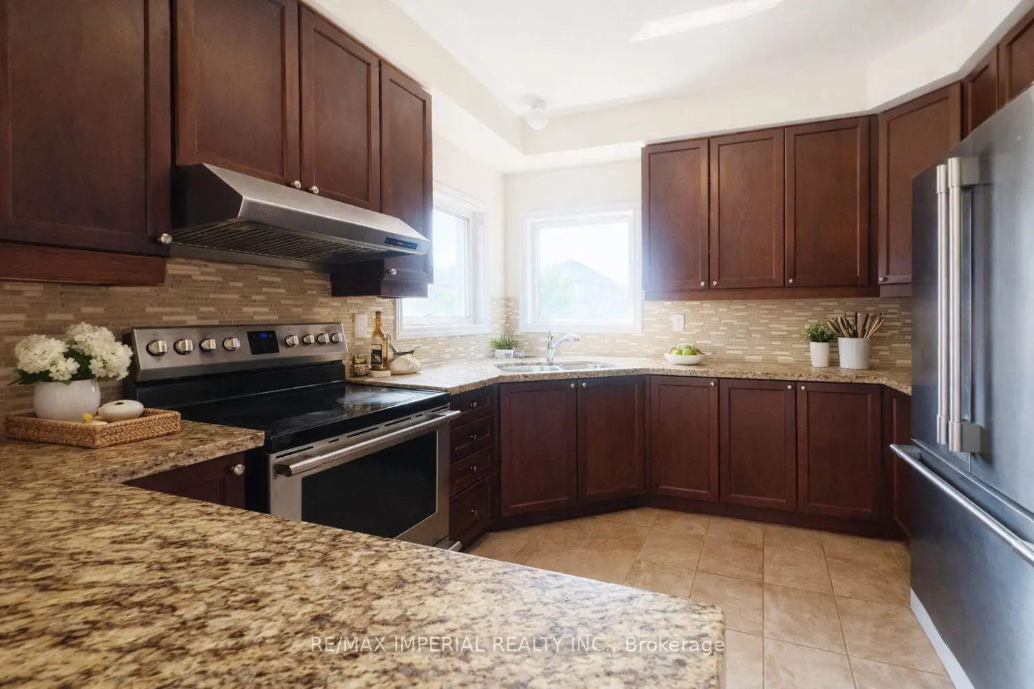 Additional image 11 of 155 Art West Avenue