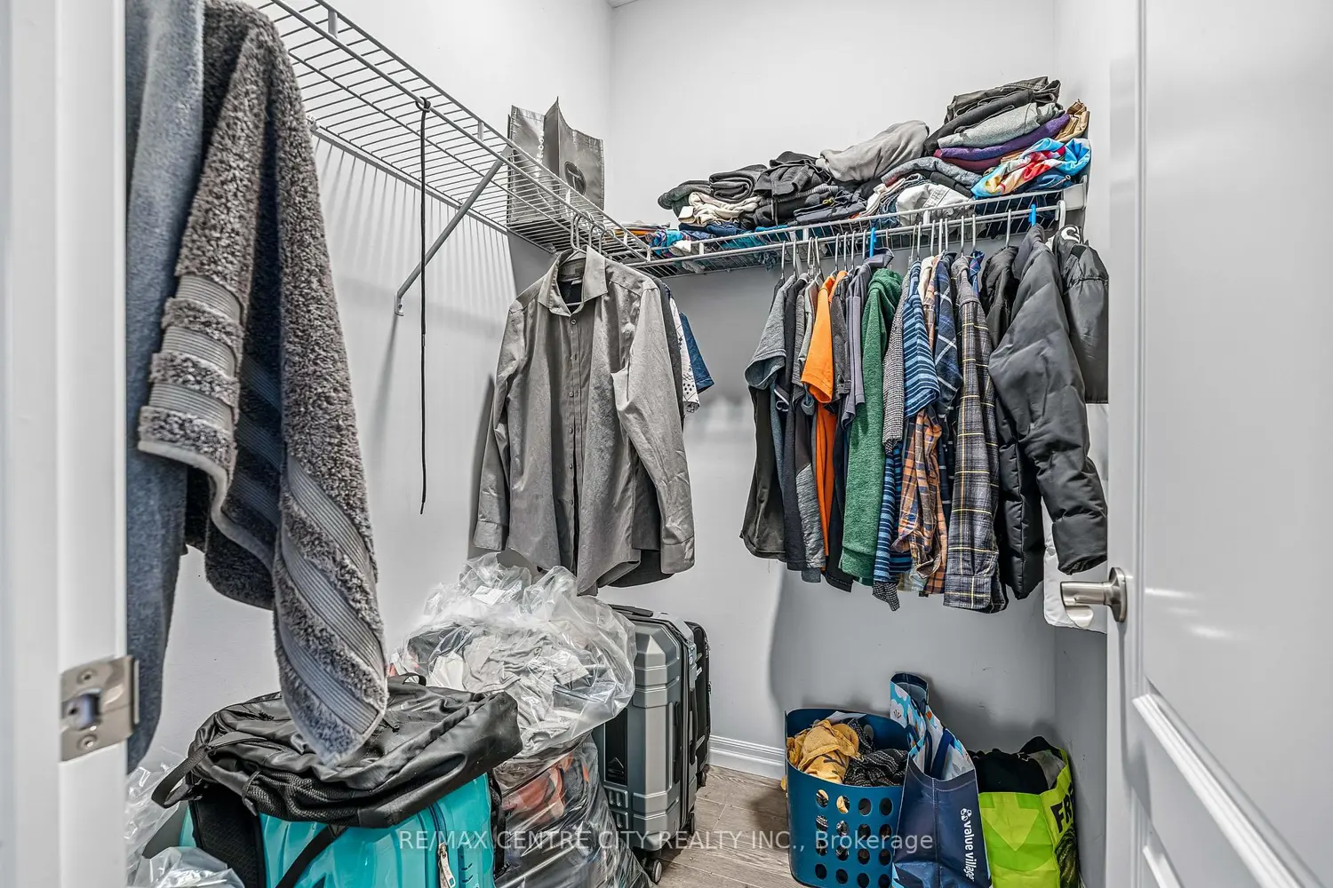 Additional image 13 of 1999 Maddex Way