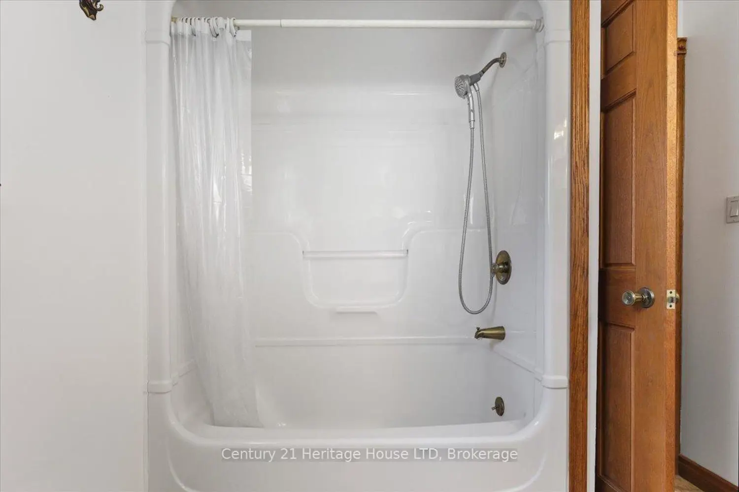 Additional image 8 of 118 Gadsby Avenue