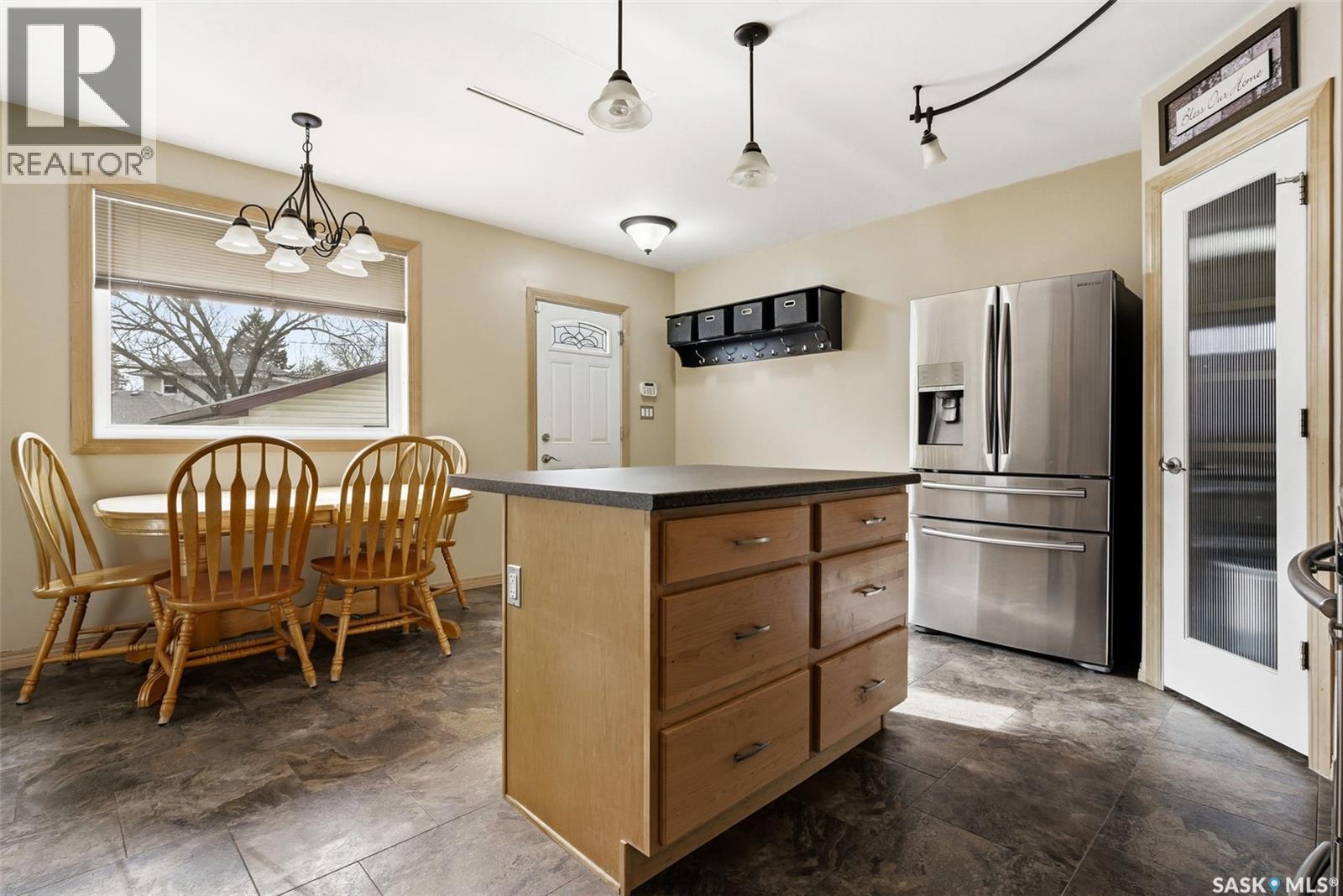 Additional image 6 of 2613 Elliott Drive, Regina, SK, S4N3H8