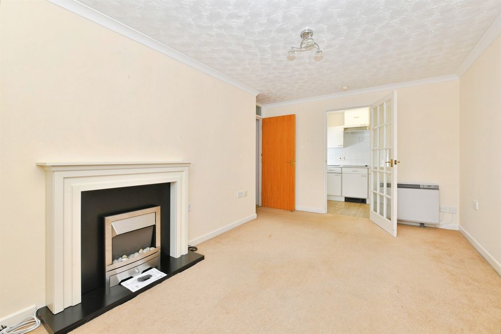 Additional image 2 of 2 bed flat for saleMudge Way, Plymouth PL7