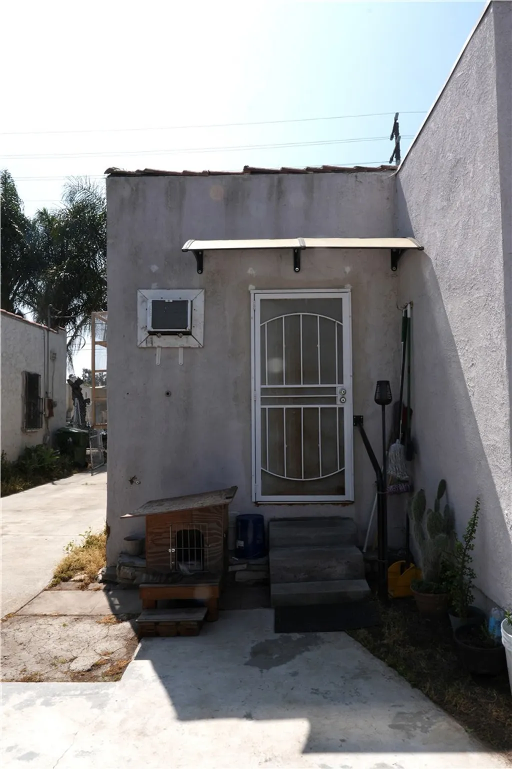 Additional image 12 of 611 W 91st St, Los Angeles, CA 90044