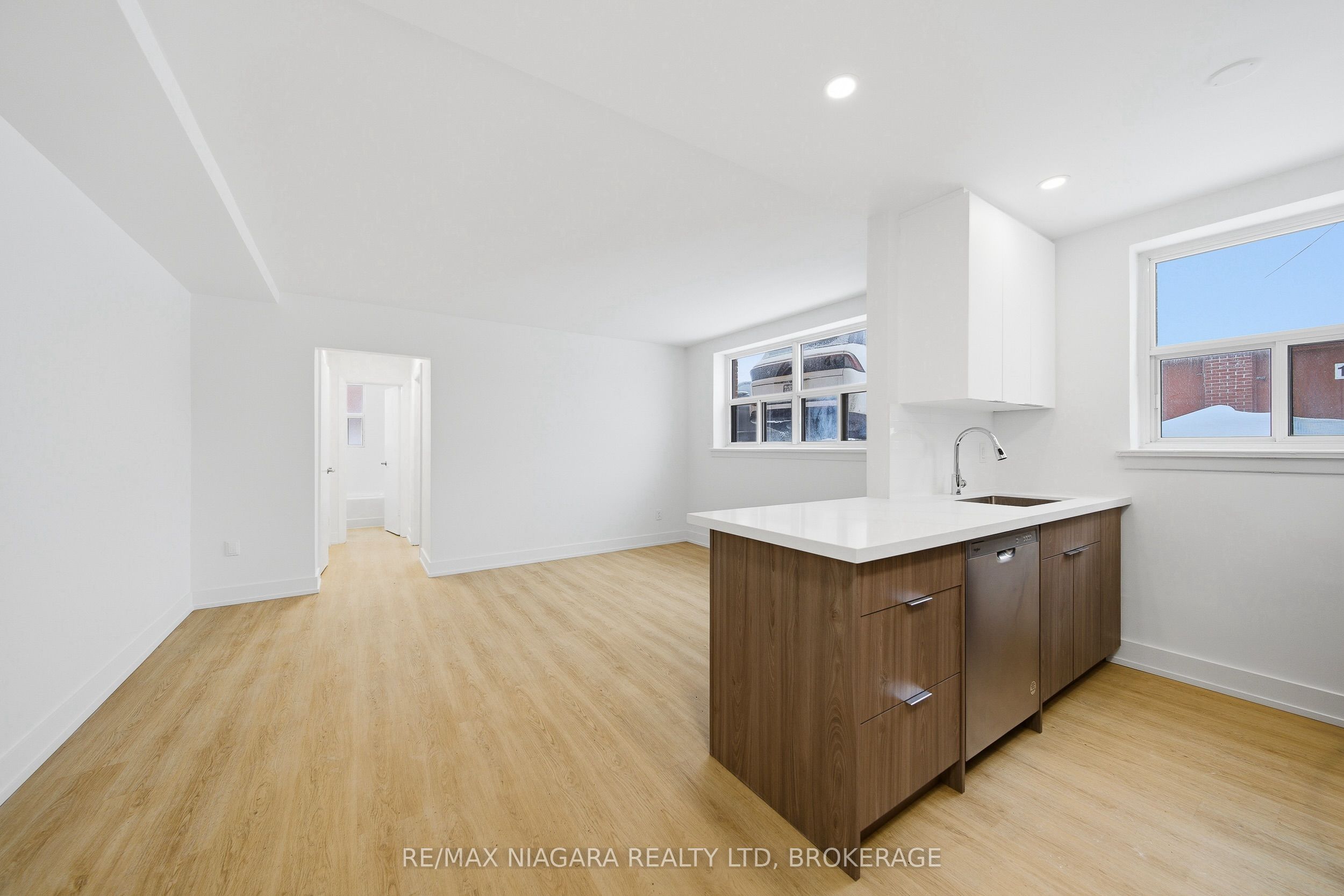 Additional image 2 of Unit B-993 O'connor Drive, Toronto, ON, M4B 2T1