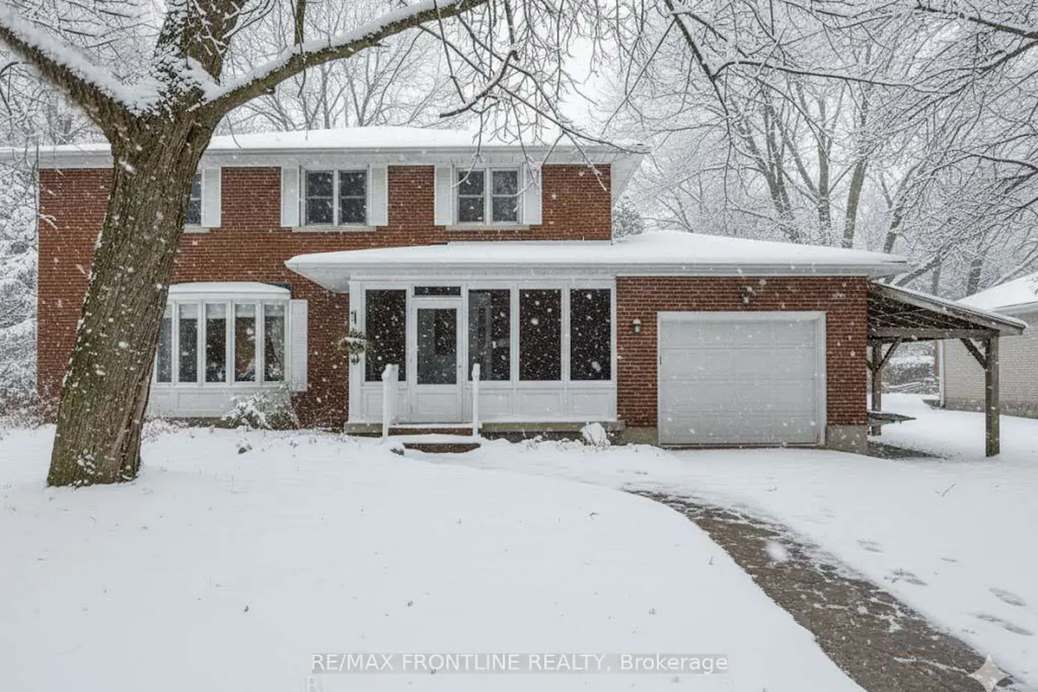 12 Glenview Crescent