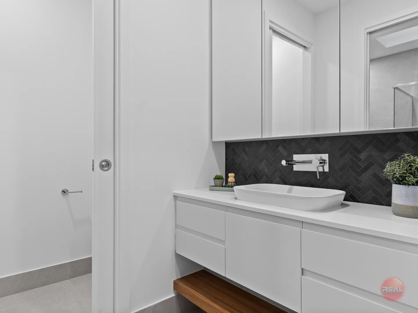 Additional image 27 of 54 St Andrews Crescent, Novar Gardens SA 5040